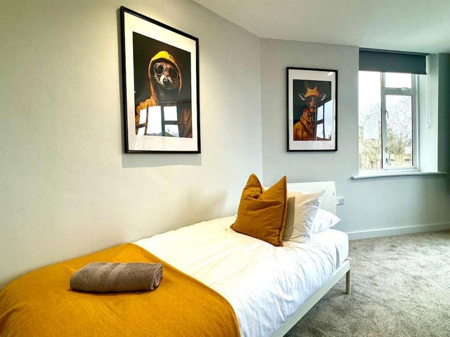 Bournemouth Getaway: 3Br Apartment Near Beach Buitenkant foto